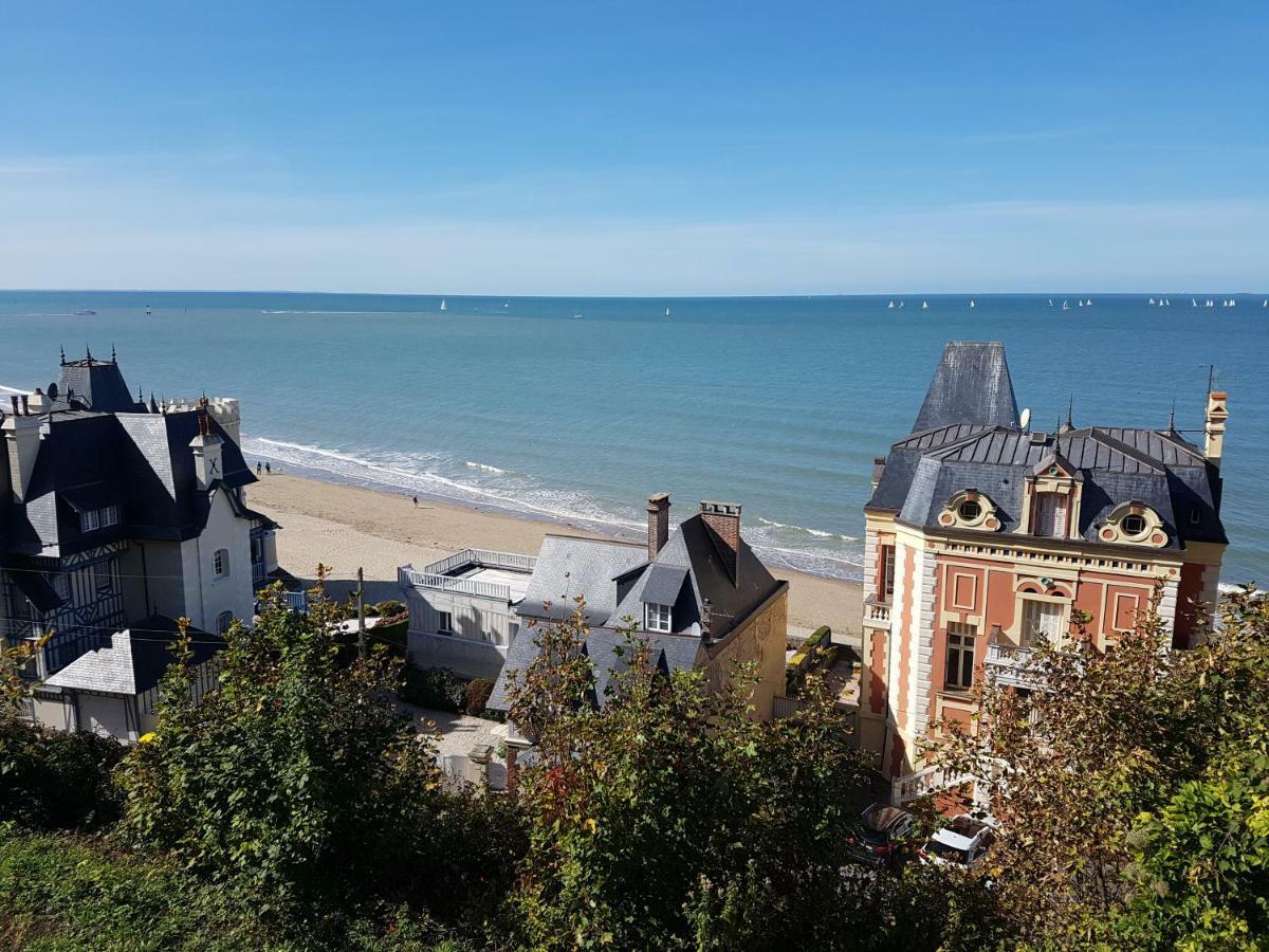 Apartamento Duplex 50 M2 Au Pied Des Planches Trouville-sur-Mer Exterior foto